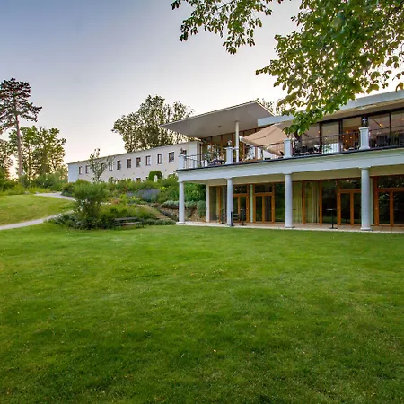 ホテル Schlosspark - Adults Only 4*