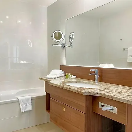 Schlosspark - Adults Only Hotel Mauerbach