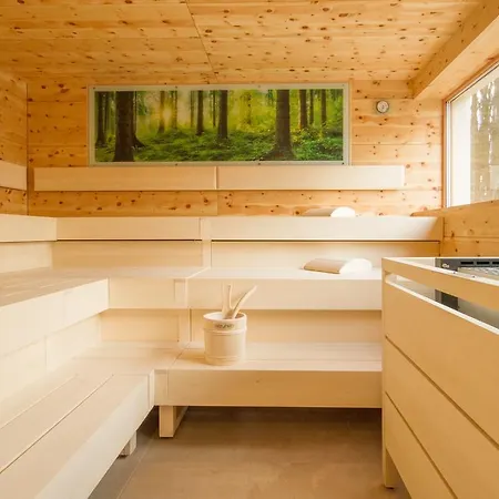 Schlosspark - Adults Only