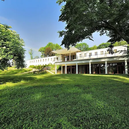 Schlosspark - Adults Only 4*
