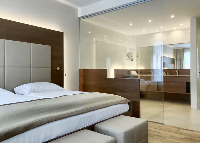 Schlosspark - Adults Only מלון 4*