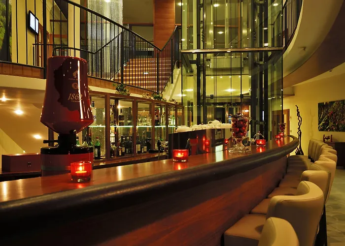 Schlosspark - Adults Only